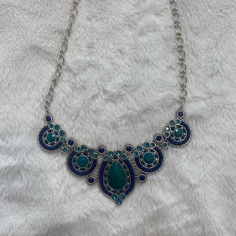 Chunky Collar Necklace Women’s Costume Jewelry Silver Blue - Picture 2 of 8